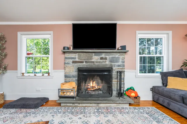 $550,000 | 91 Orchard Street, Bethlehem, NY 12054