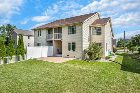 $395,000 | 2234 Buckingham Road, Stoughton, WI 53589
