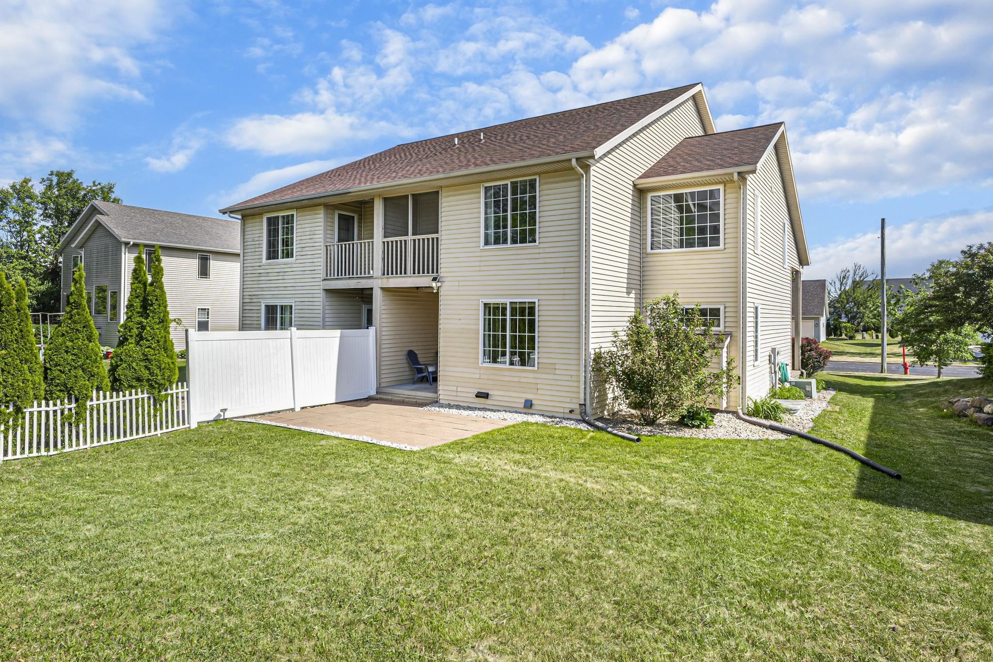 2234 Buckingham Road Stoughton, WI 53589 - Photo 49 of 53