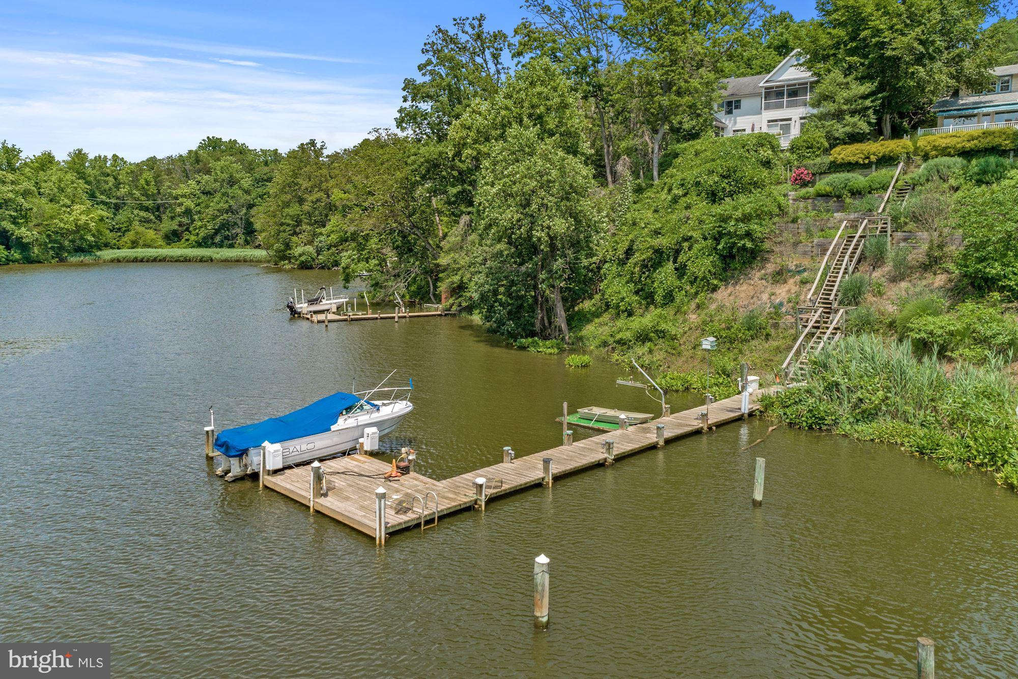 10 West Severn Ridge Road Annapolis, MD 21409 - Photo 3 of 31 View of private pier looking down Brown's Pond