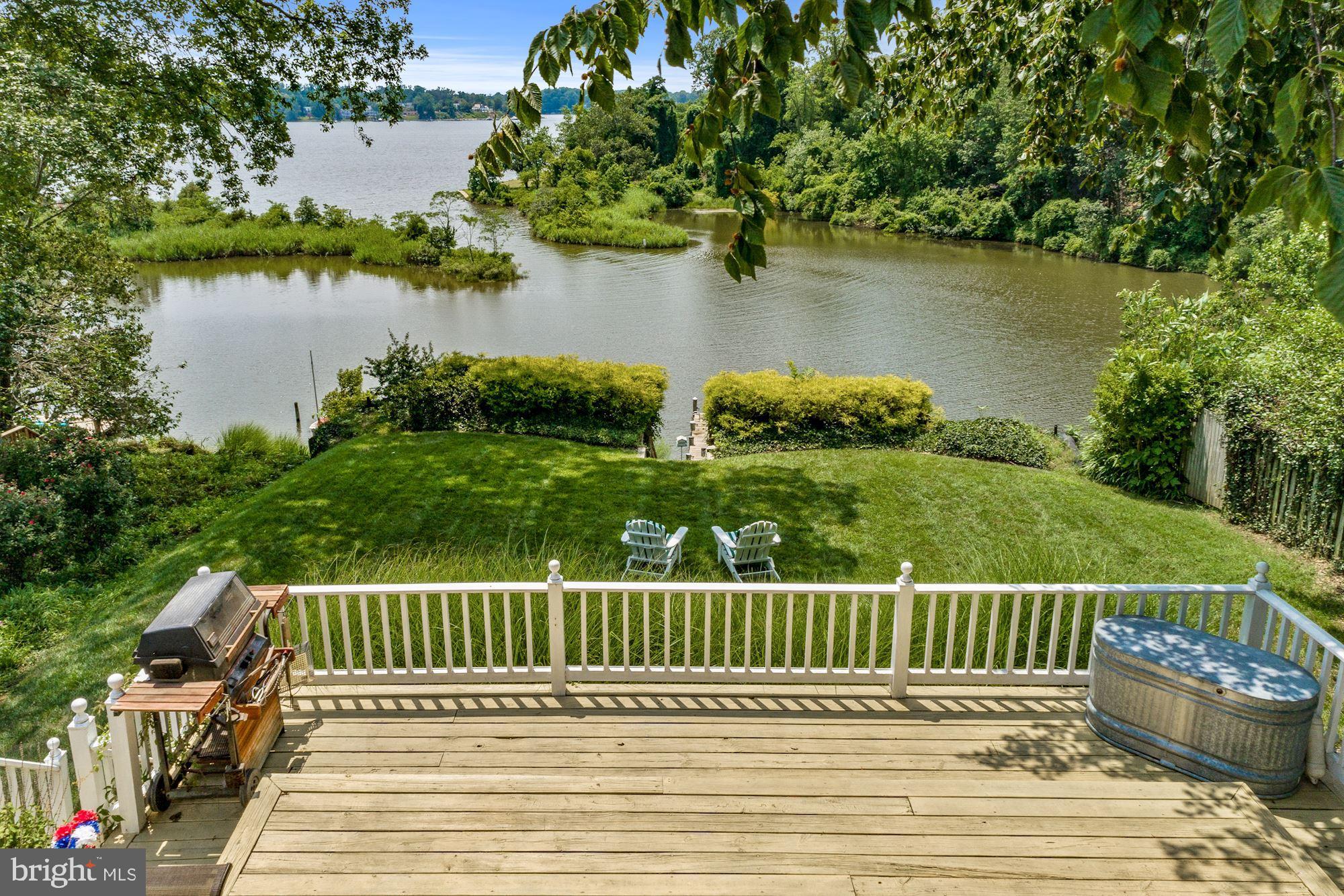 10 West Severn Ridge Road Annapolis, MD 21409 - Photo 27 of 31 Deck and view