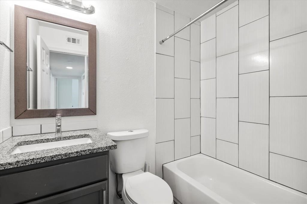 3464 Willowrun Drive, Unit B Austin, TX 78704 - Photo 11 of 15