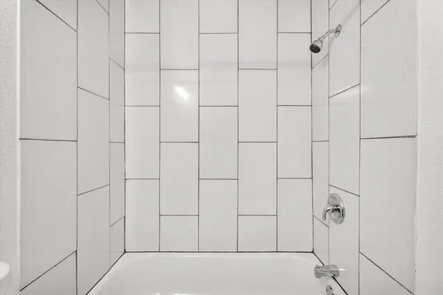 $1,250 | 3464 Willowrun Drive, Unit B, Austin, TX 78704