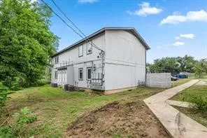 $1,250 | 3464 Willowrun Drive, Unit B, Austin, TX 78704