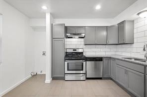 3464 Willowrun Drive, Unit B Austin, TX 78704 - Photo 4 of 15