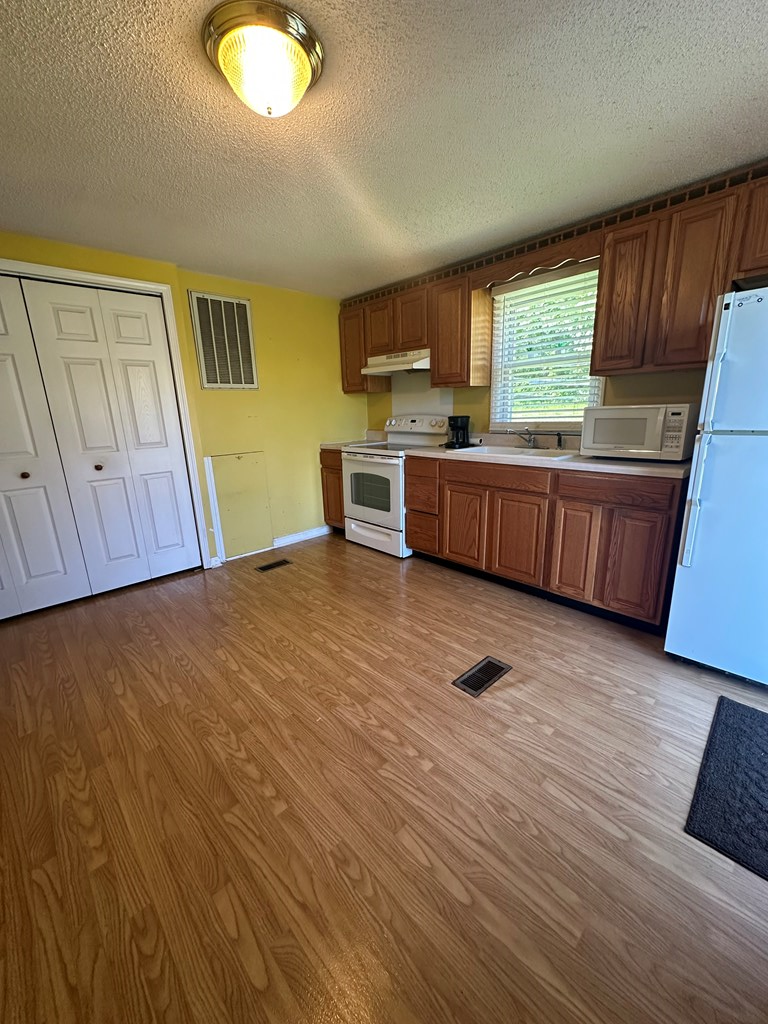 67 Old Quarry Road Saltville, VA 24370 - Photo 6 of 30 Gallery Image 6