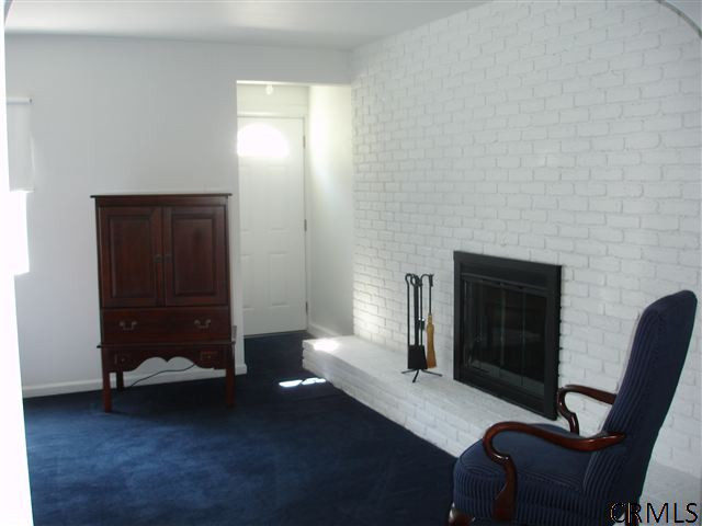 2018 Cardiff Road Rotterdam, NY 12303 - Photo 6 of 11 Photo 6