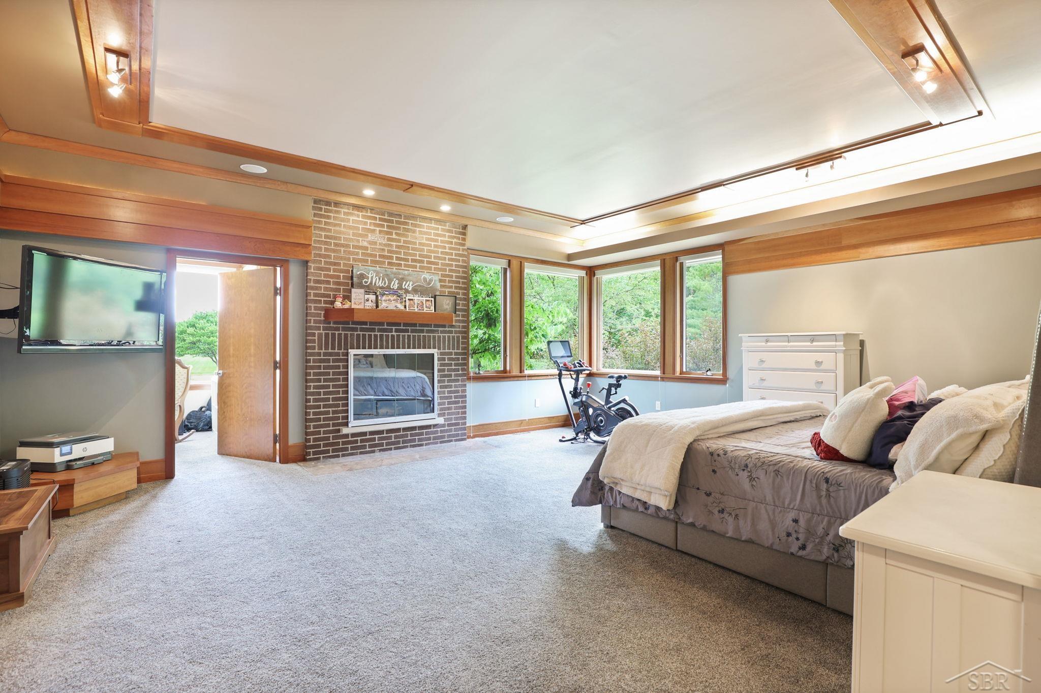 7168 Maple Road Frankenmuth, MI 48734 - Photo 25 of 87 50112220-25.JPG