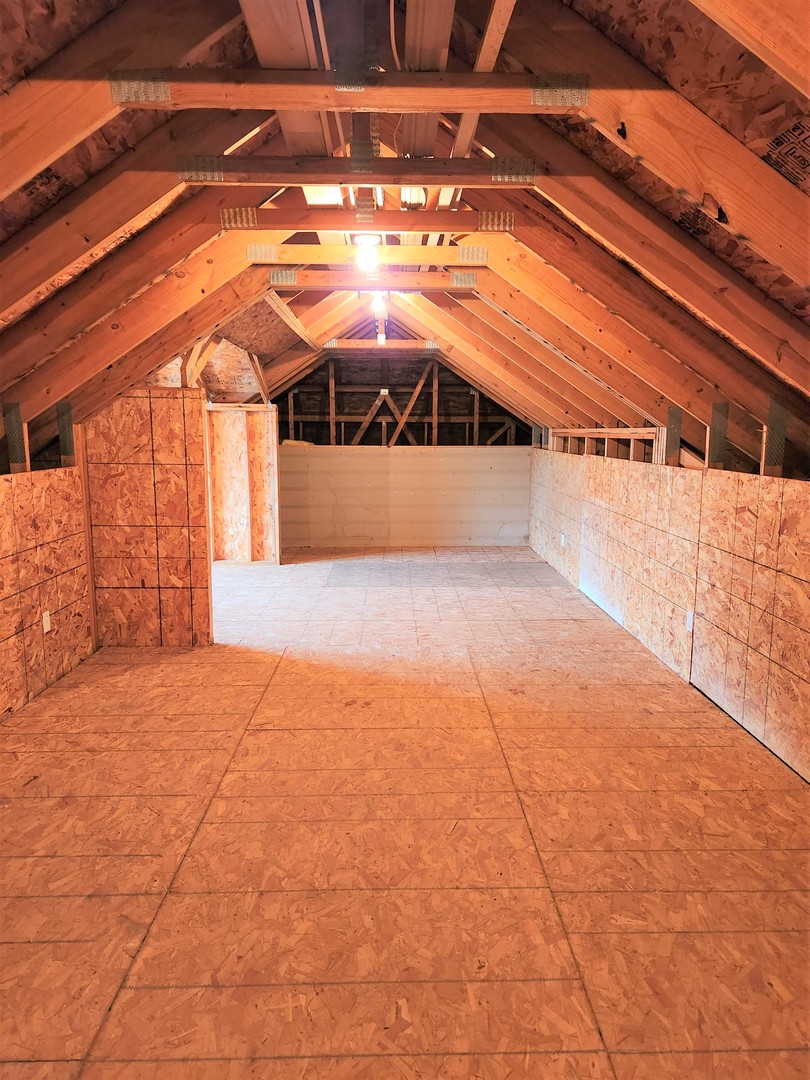 10701 Knickerbocker Road Harvard, IL 60033 - Photo 40 of 46 a view of a large building