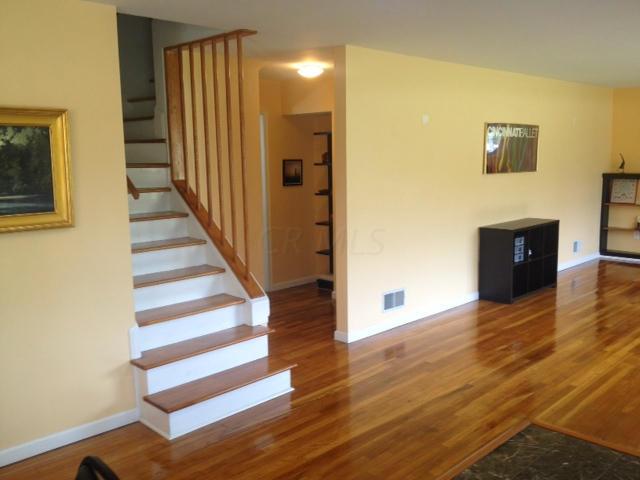 2588 Edgevale Road Columbus, OH 43221 - Photo 4 of 18