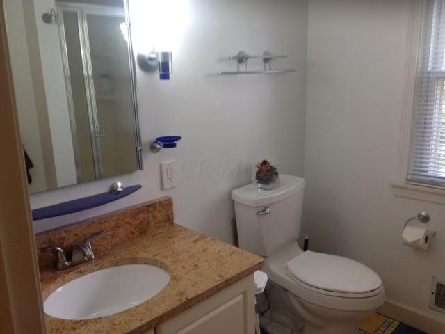 2588 Edgevale Road Columbus, OH 43221 - Photo 9 of 18
