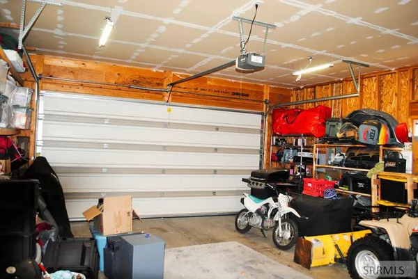 $419,999 | 3600 Hyrum Drive, Idaho Falls, ID 83401