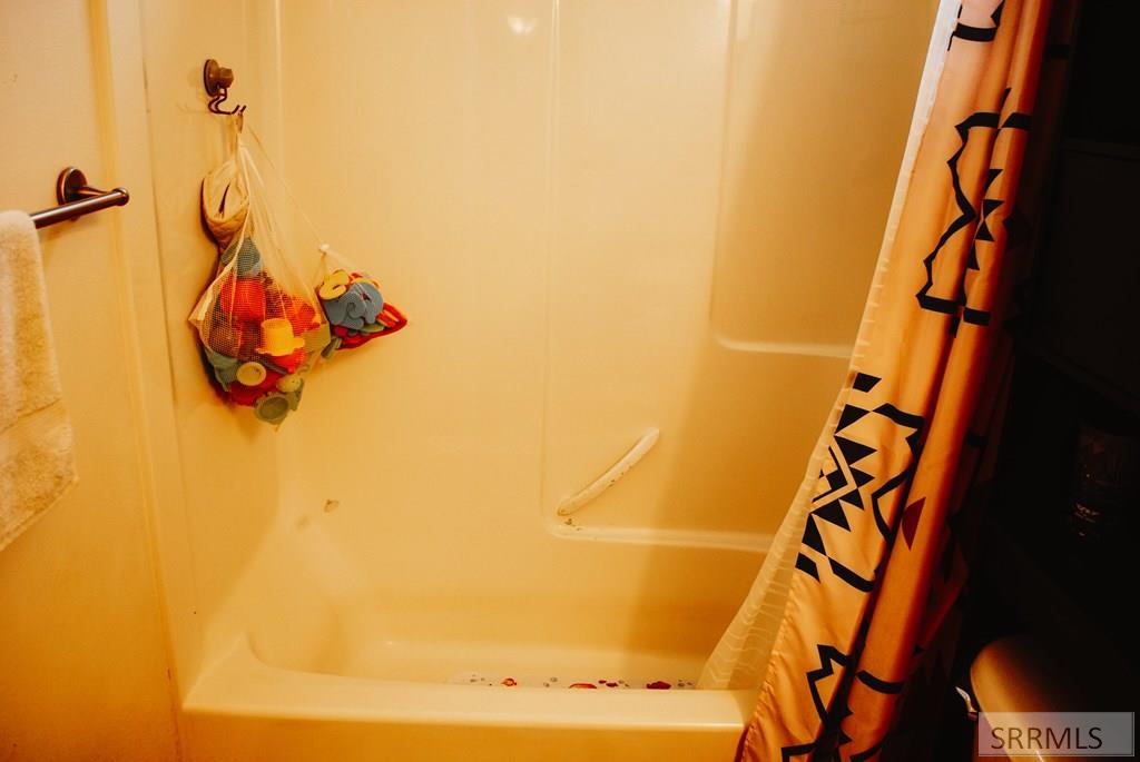 3600 Hyrum Drive Idaho Falls, ID 83401 - Photo 26 of 45