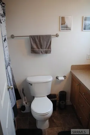 $419,999 | 3600 Hyrum Drive, Idaho Falls, ID 83401
