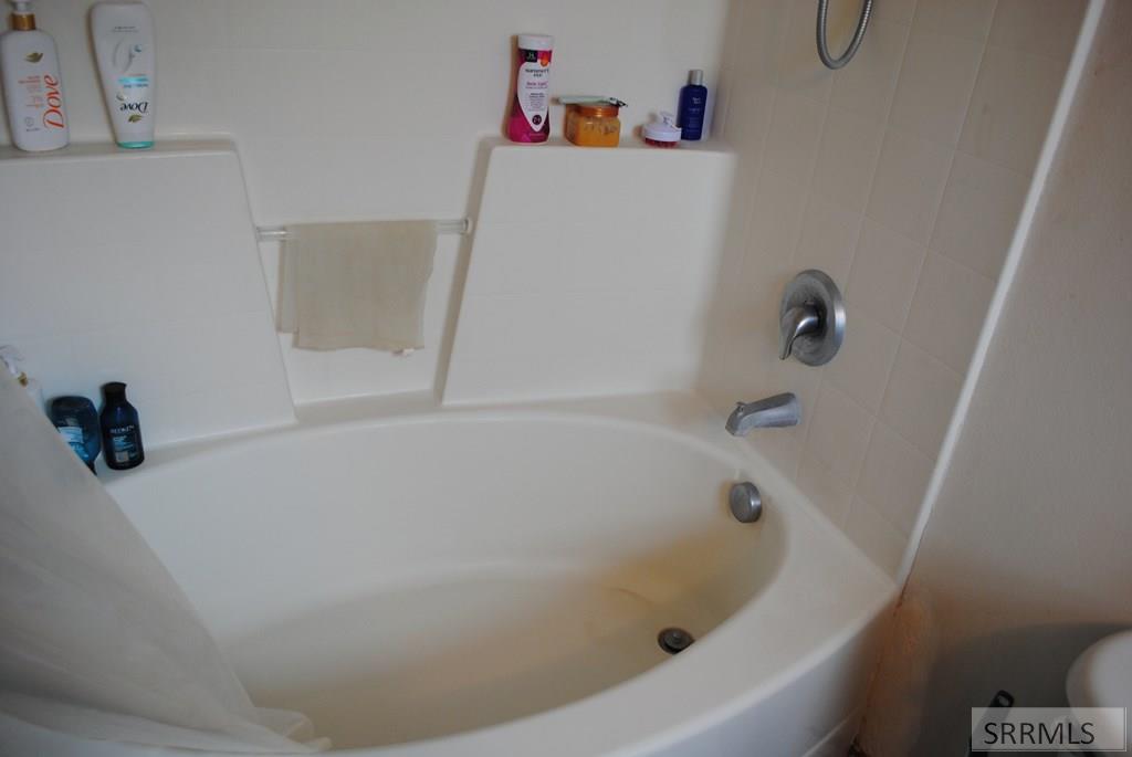 3600 Hyrum Drive Idaho Falls, ID 83401 - Photo 33 of 45