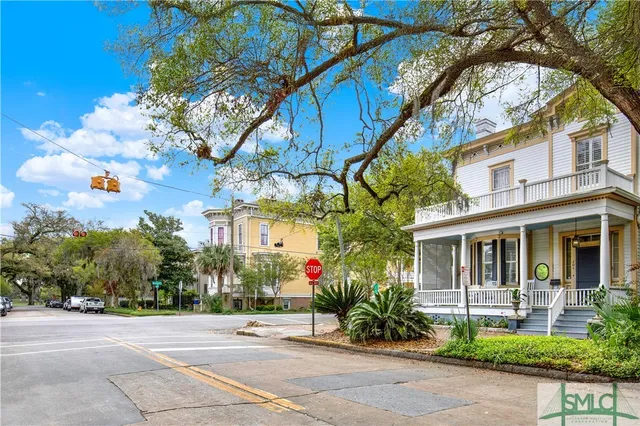 $5,100 | 201 West Gwinnett Street, Savannah, GA 31401