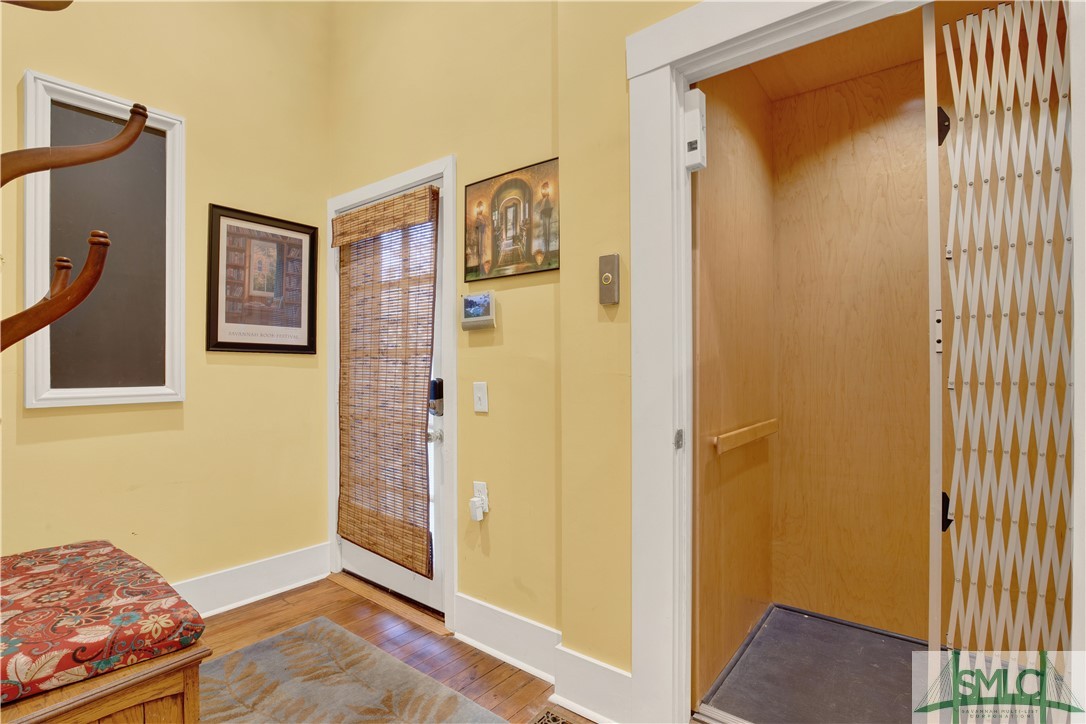 201 West Gwinnett Street Savannah, GA 31401 - Photo 29 of 44