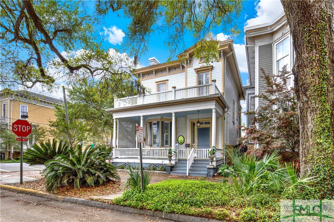 201 West Gwinnett Street Savannah, GA 31401 - Photo 3 of 44