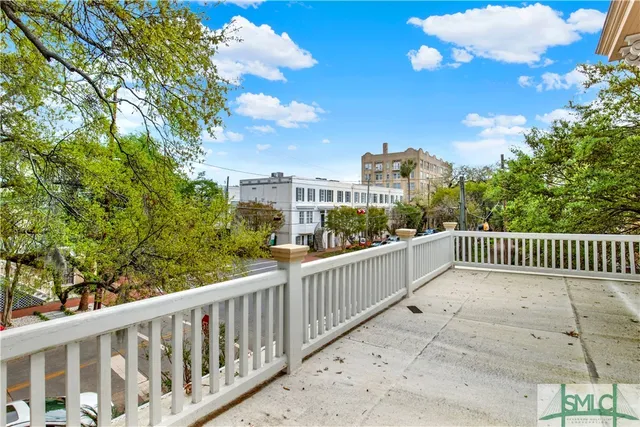 $5,100 | 201 West Gwinnett Street, Savannah, GA 31401