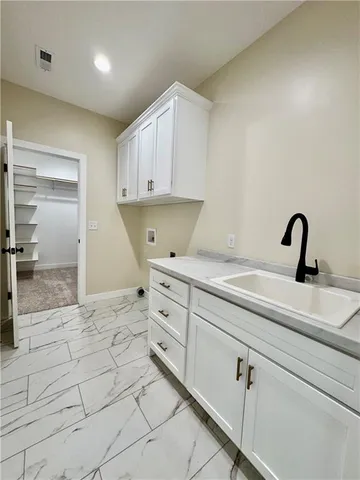 $360,000 | 1320 West 19th Street, Maryville, MO 64468