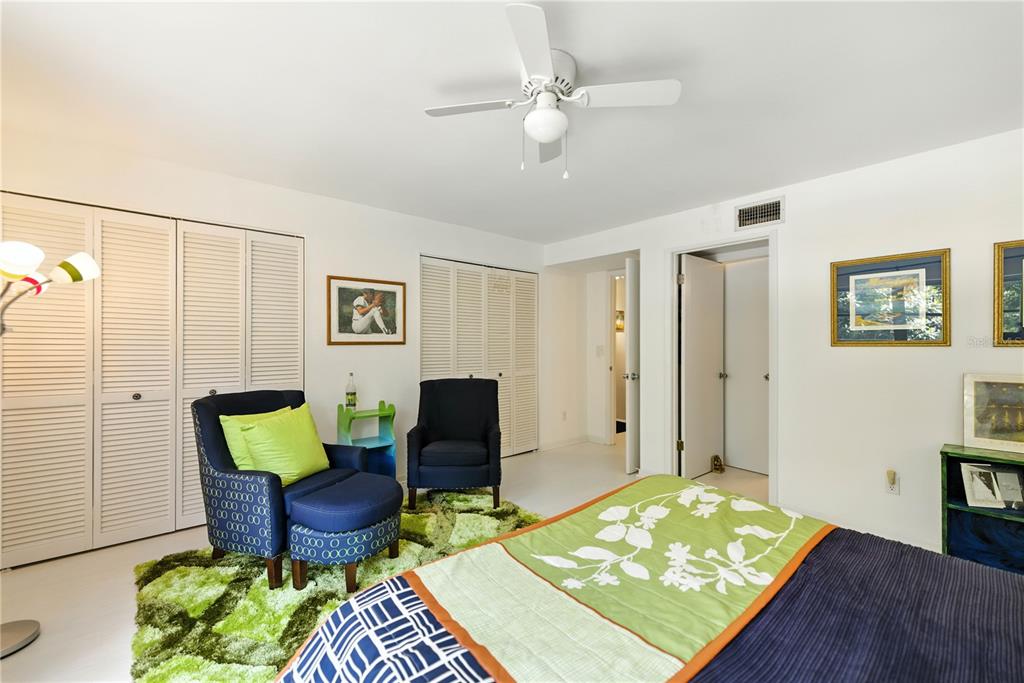 9951 Southwest 88th Court Road, Unit B Ocala, FL 34481 - Photo 21 of 29 a living room with furniture and a table