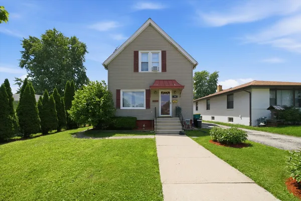 $273,000 | 1103 Kelly Avenue, Joliet, IL 60435