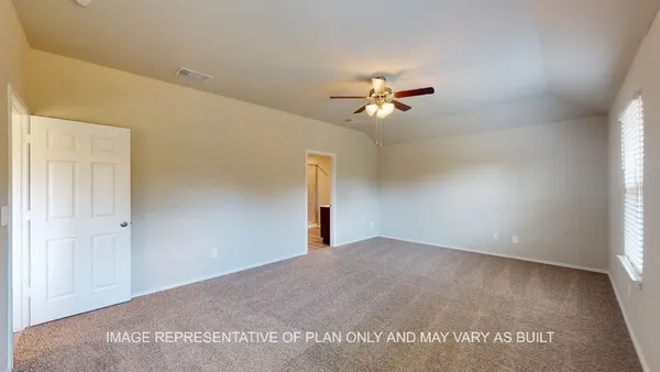a view of a big room with an empty space
