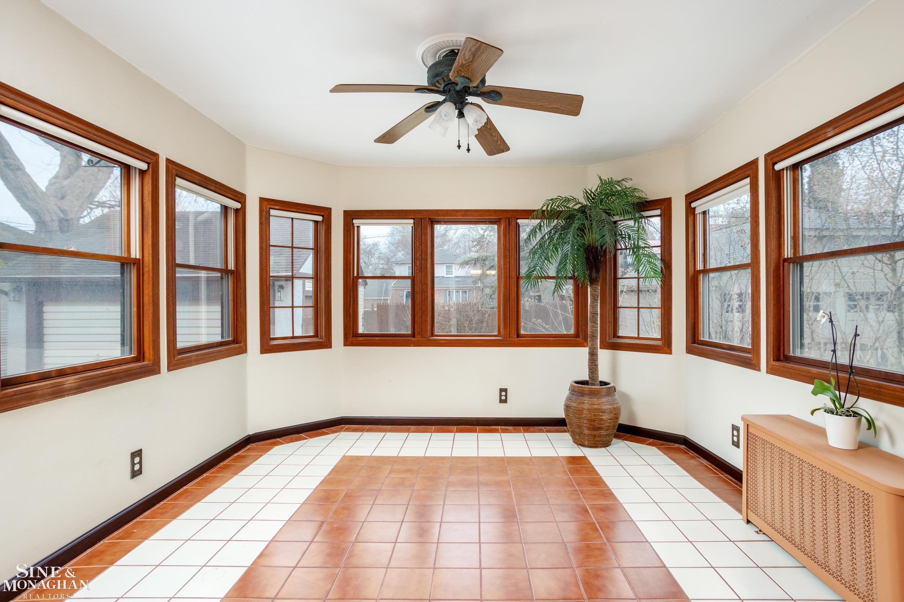 1231 Bishop Road Grosse Pointe Park, MI 48230 - Photo 11 of 54