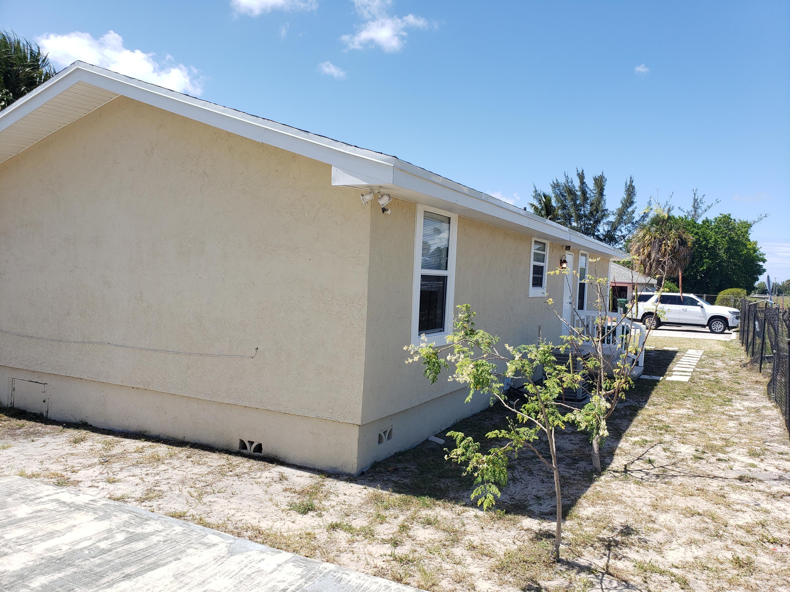 1501 West 19th Street Riviera Beach, FL 33404 - Photo 11 of 36 20220512_151006