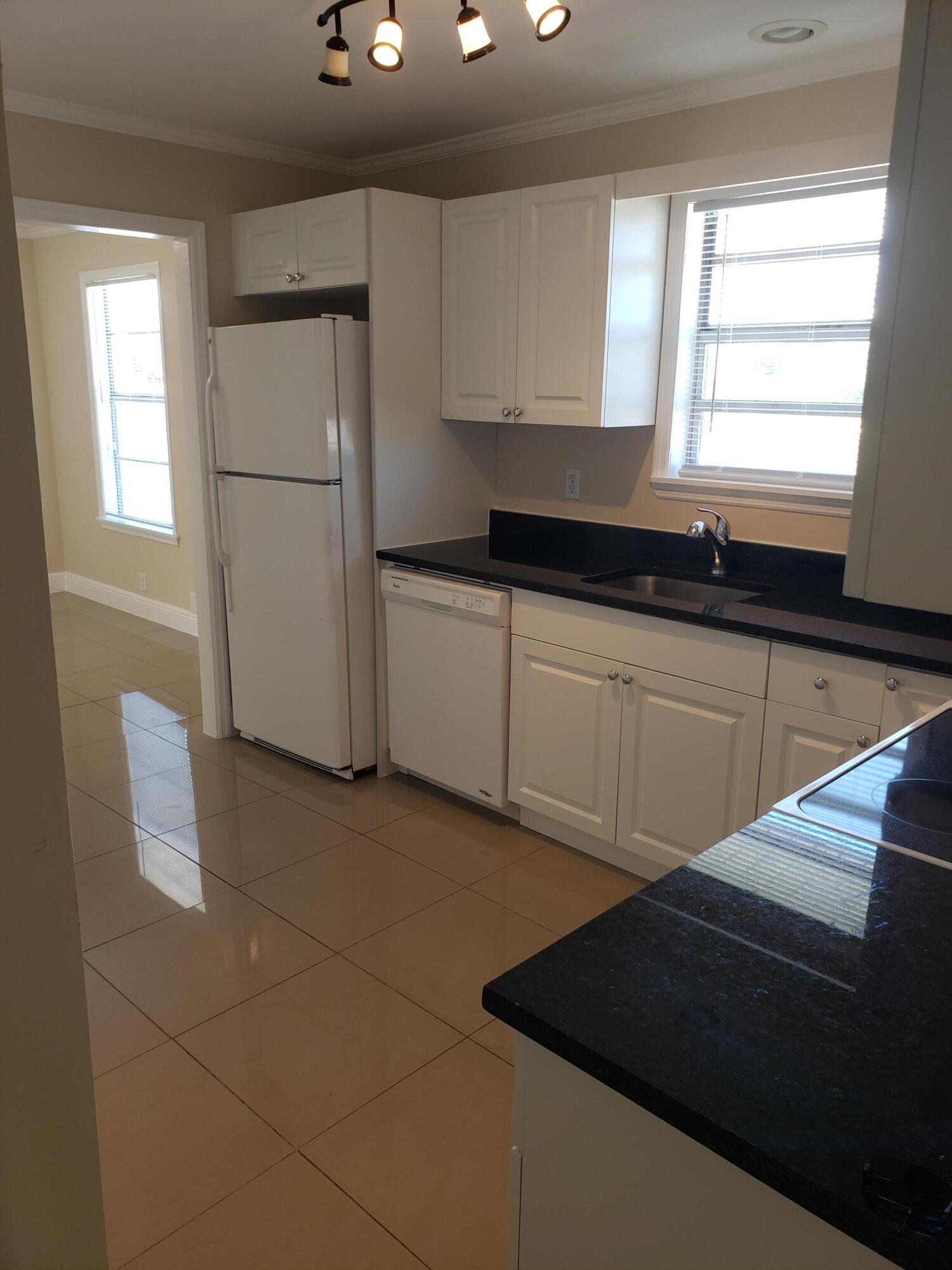 1501 West 19th Street Riviera Beach, FL 33404 - Photo 18 of 36 20220512_151823