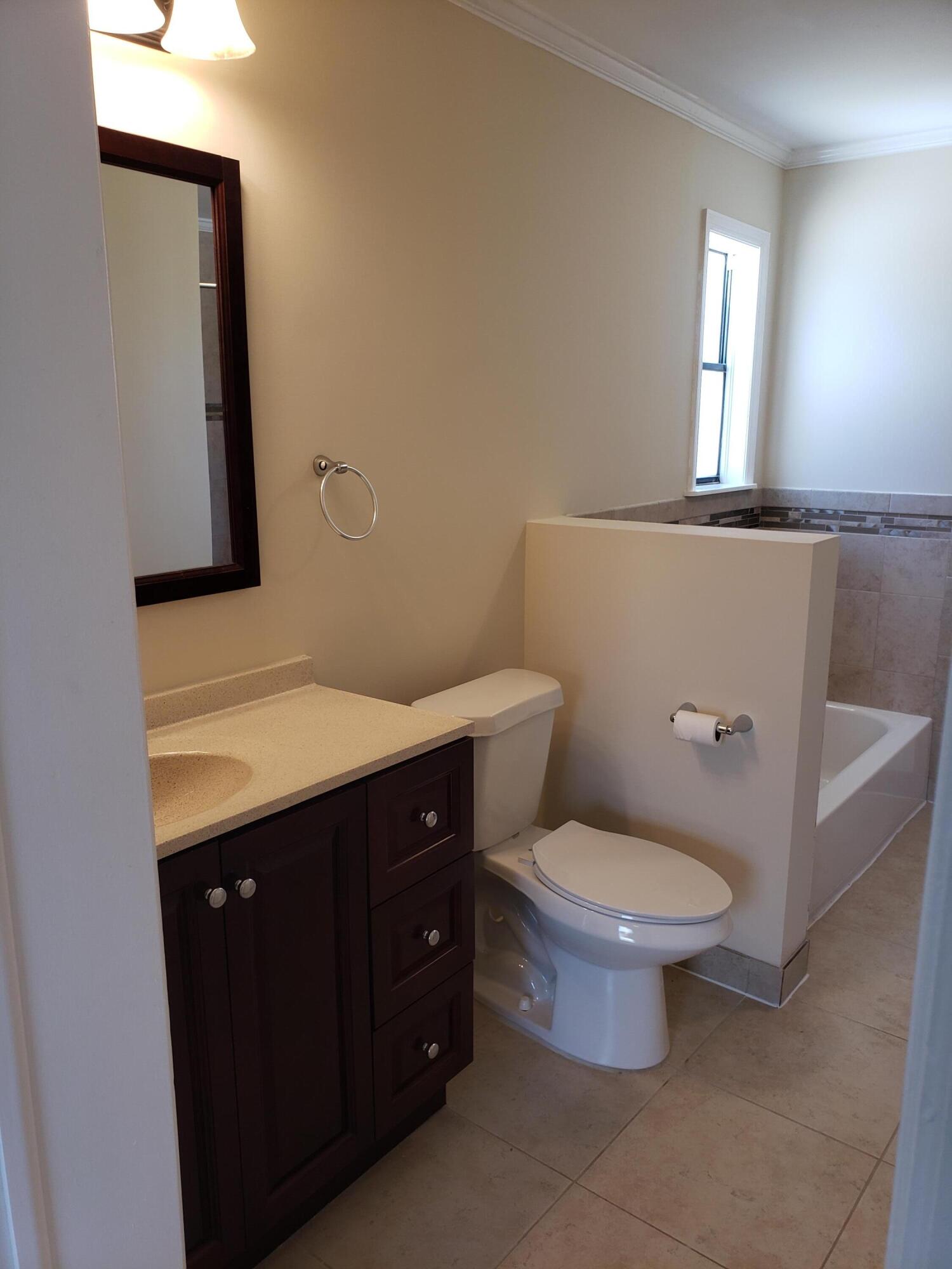 1501 West 19th Street Riviera Beach, FL 33404 - Photo 23 of 36 20220512_152119
