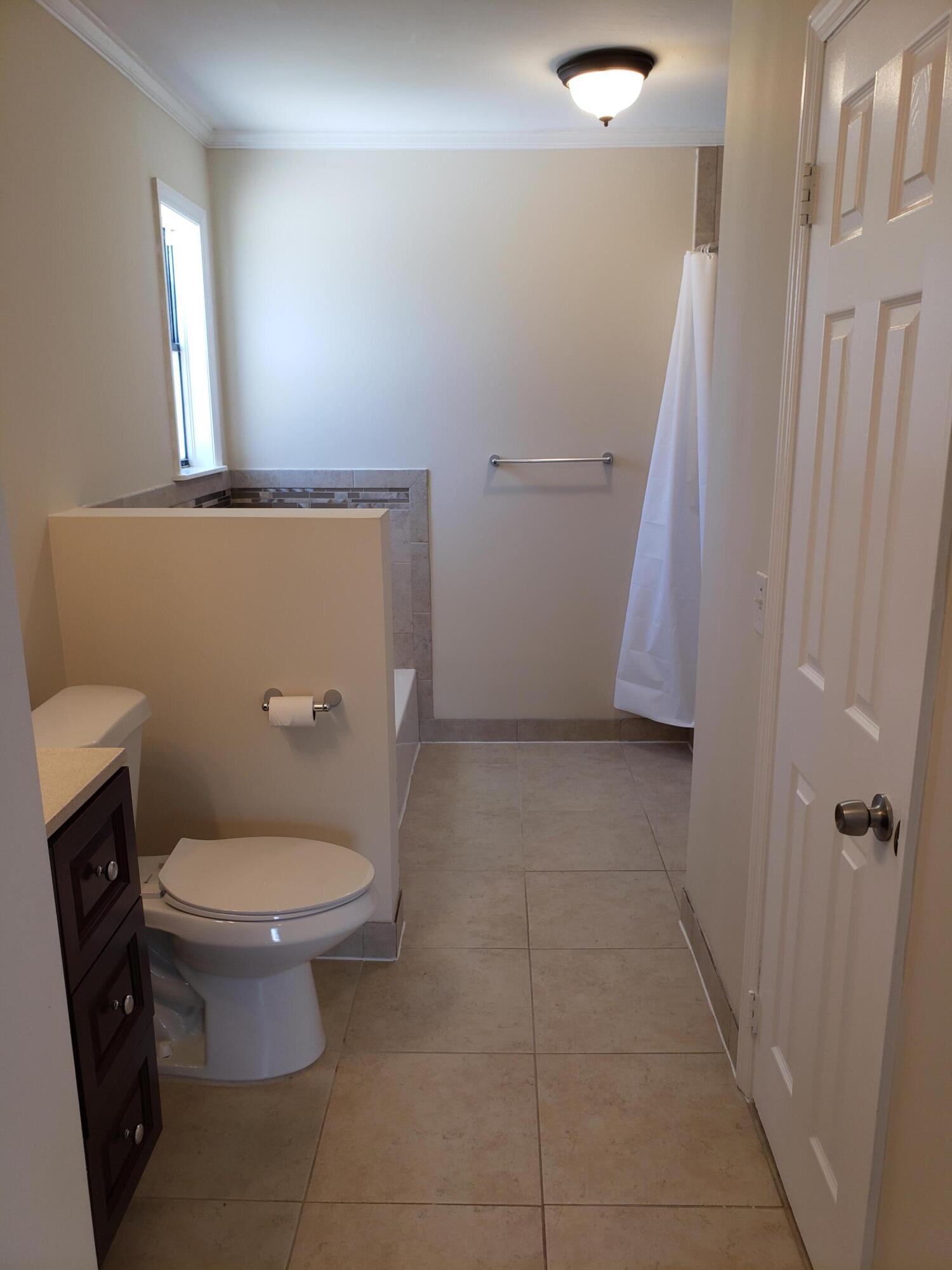 1501 West 19th Street Riviera Beach, FL 33404 - Photo 24 of 36 20220512_152124