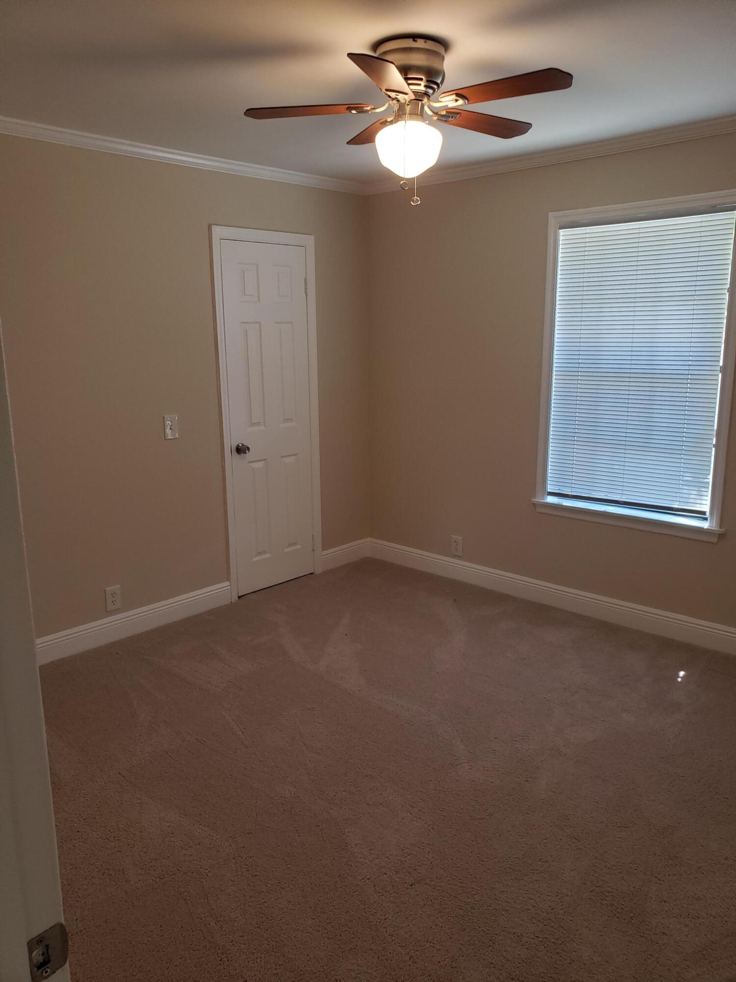 1501 West 19th Street Riviera Beach, FL 33404 - Photo 32 of 36 20220512_152010