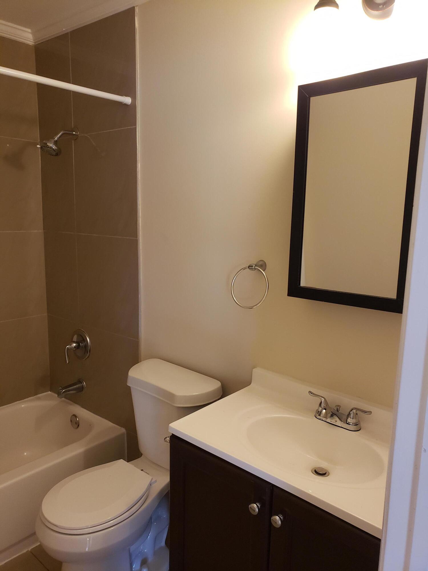 1501 West 19th Street Riviera Beach, FL 33404 - Photo 35 of 36 20220512_151921