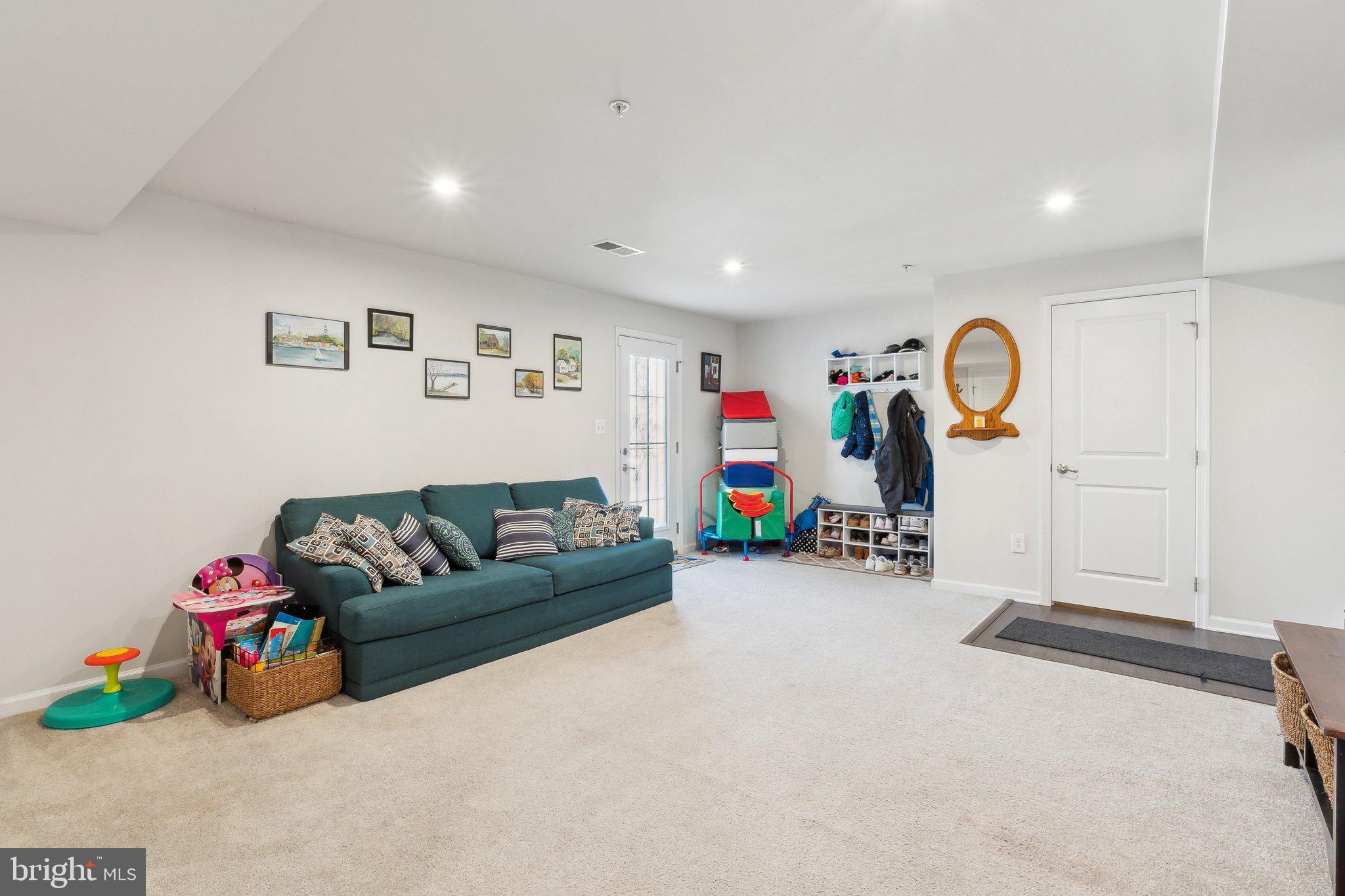 3012 Shaws Road Edgemere, MD 21219 - Photo 27 of 57 a view of a livingroom with toys