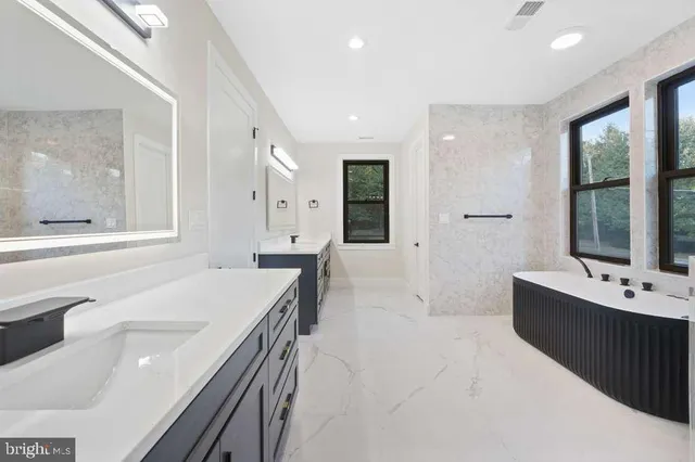 $2,195,995 | 9900 Barbara Ann Lane, Fairfax, VA 22032