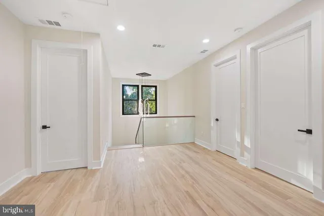 $2,195,995 | 9900 Barbara Ann Lane, Fairfax, VA 22032