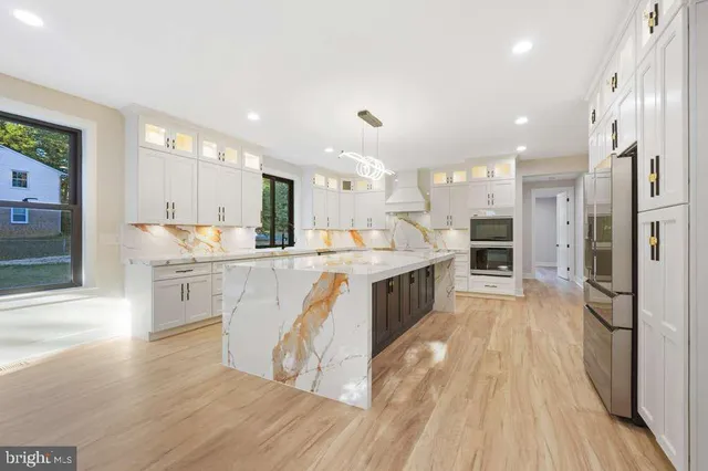 $2,195,995 | 9900 Barbara Ann Lane, Fairfax, VA 22032