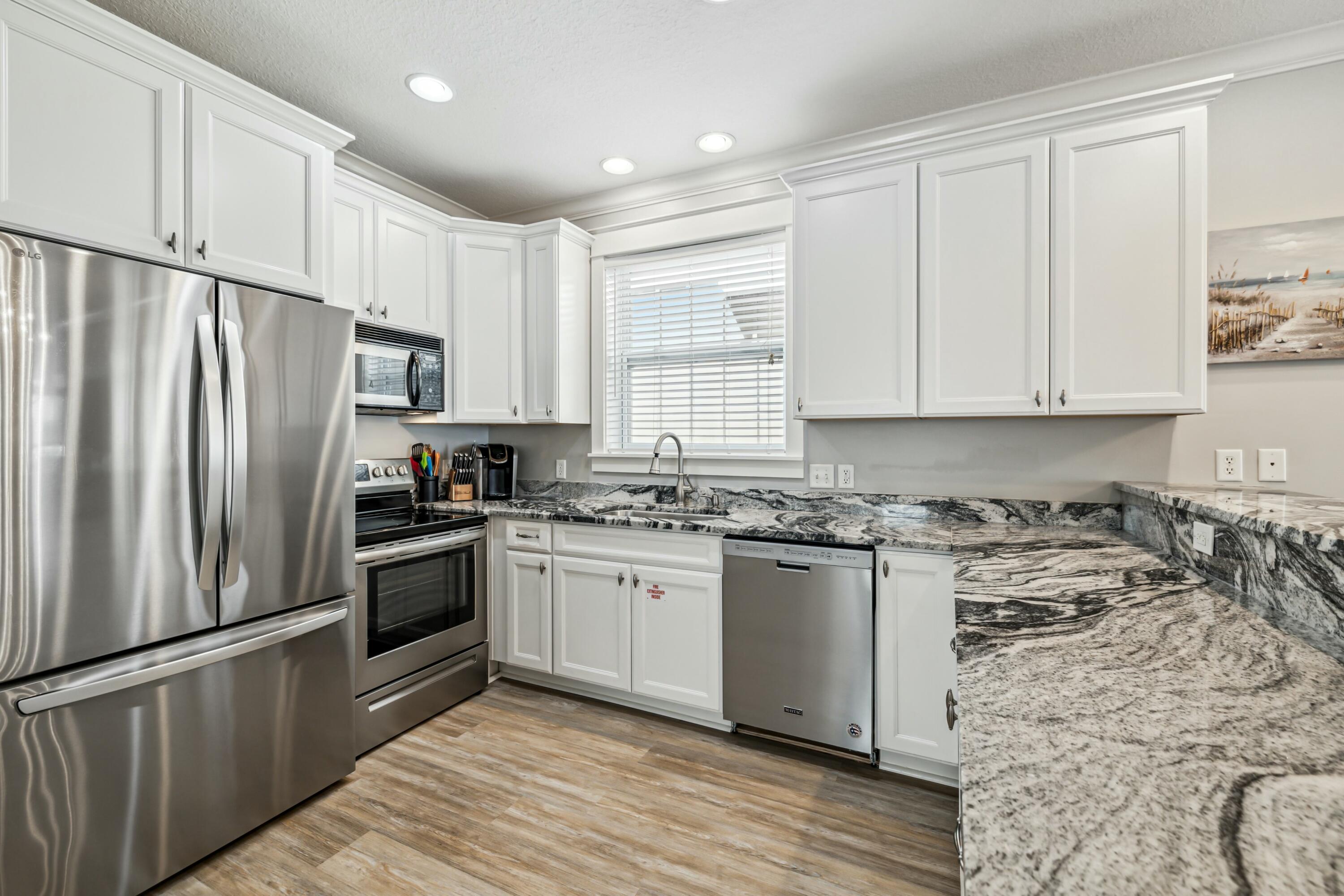 74 Blue Dolphin Loop Seacrest, FL 32461 - Photo 15 of 52 tempImageLxFdEI