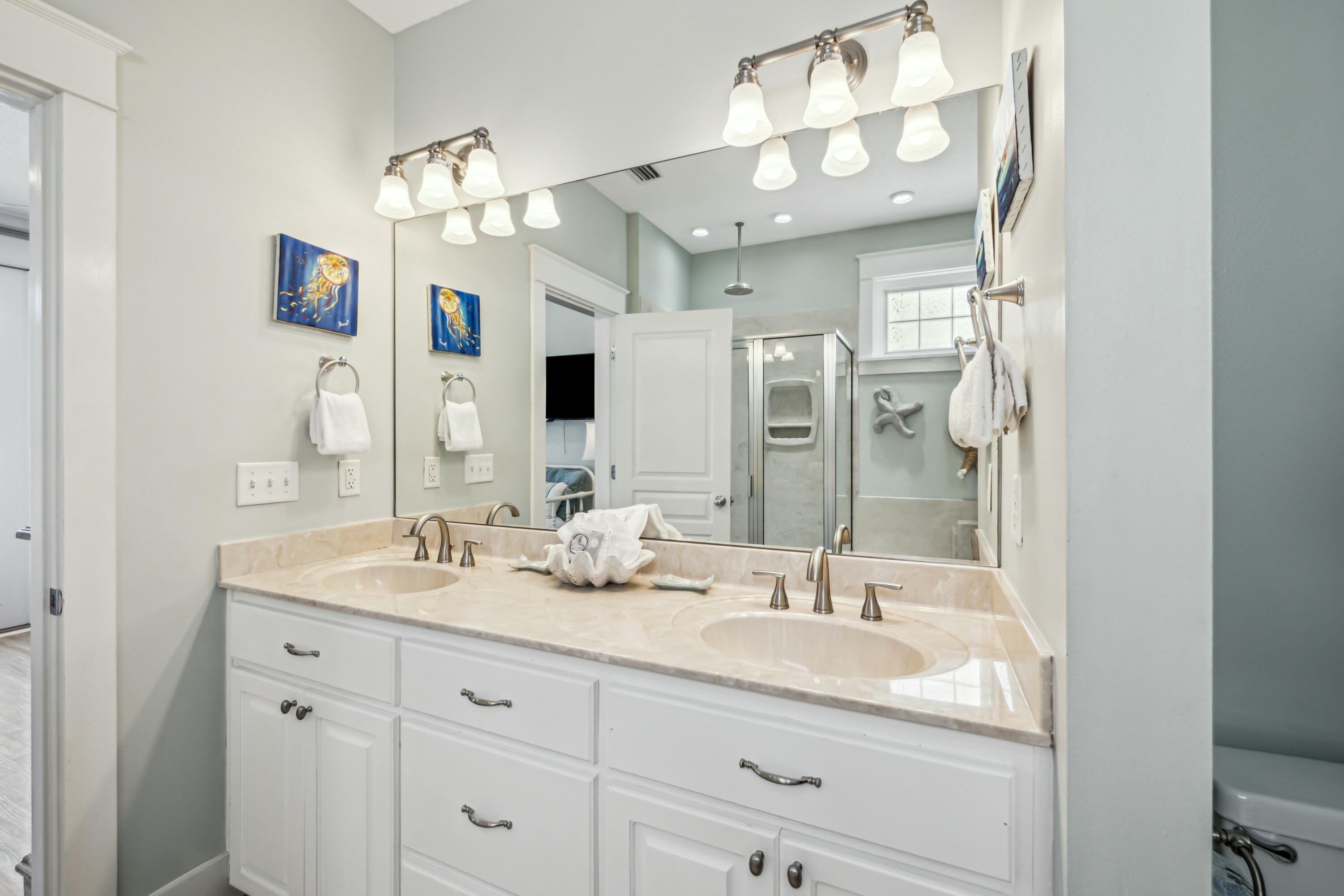 74 Blue Dolphin Loop Seacrest, FL 32461 - Photo 32 of 52 2nd floor primary bath
