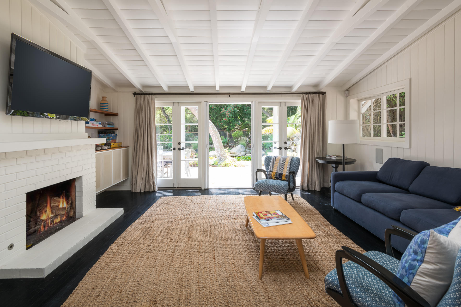 2860 East Valley Road Montecito, CA 93108 - Photo 12 of 42 2860EastValley__LoRes (12 of 44)