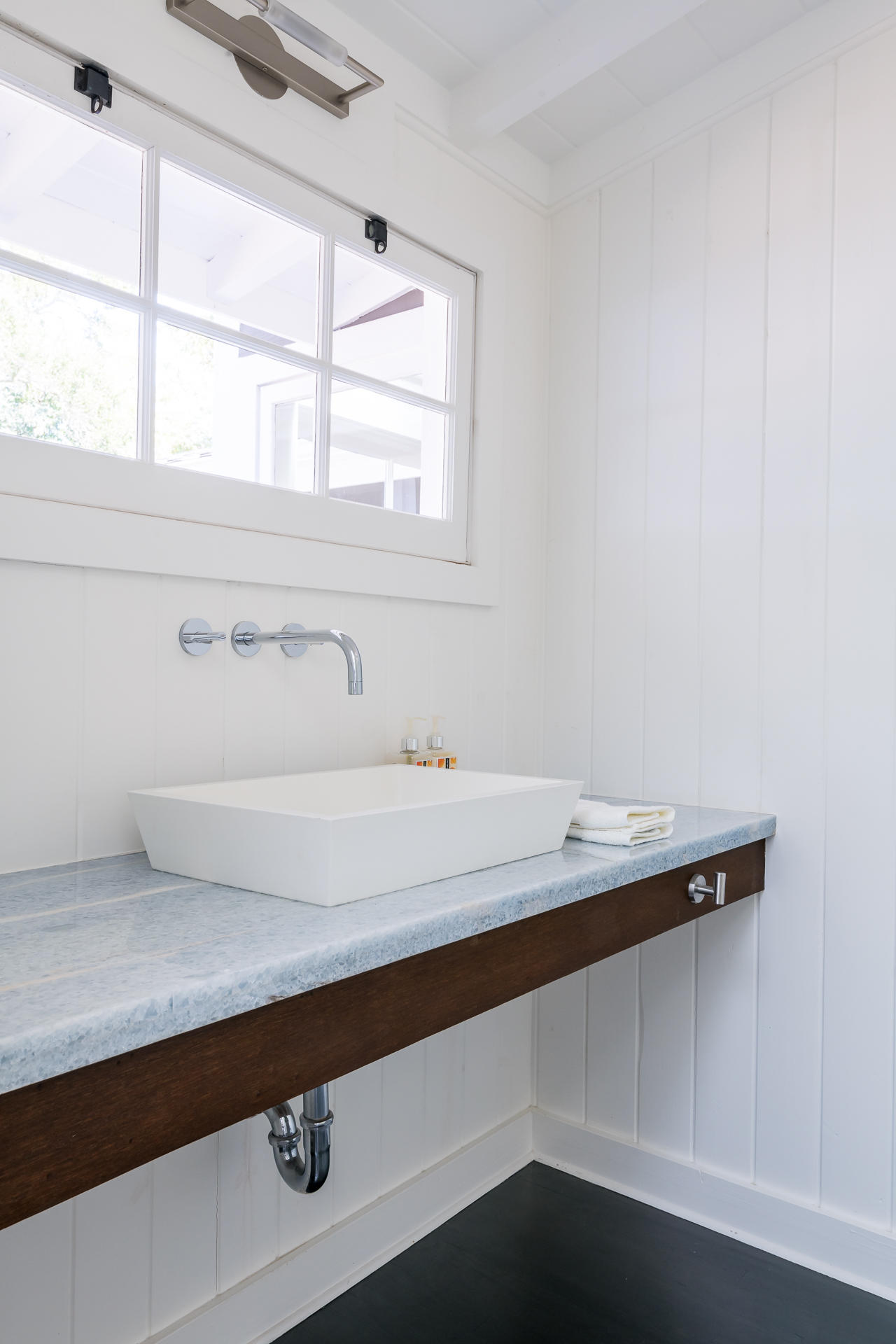 2860 East Valley Road Montecito, CA 93108 - Photo 33 of 42 2860EastValley__LoRes (33 of 44)