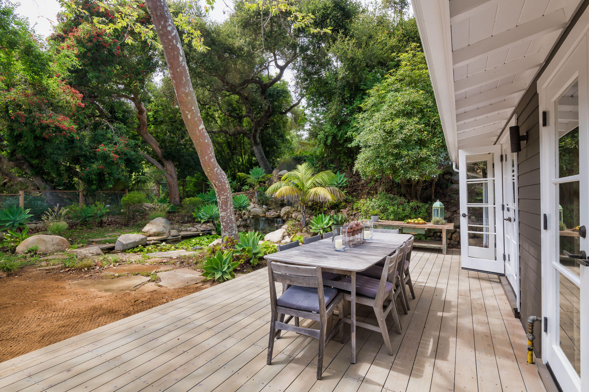 2860 East Valley Road Montecito, CA 93108 - Photo 37 of 42 2860EastValley__LoRes (38 of 44)