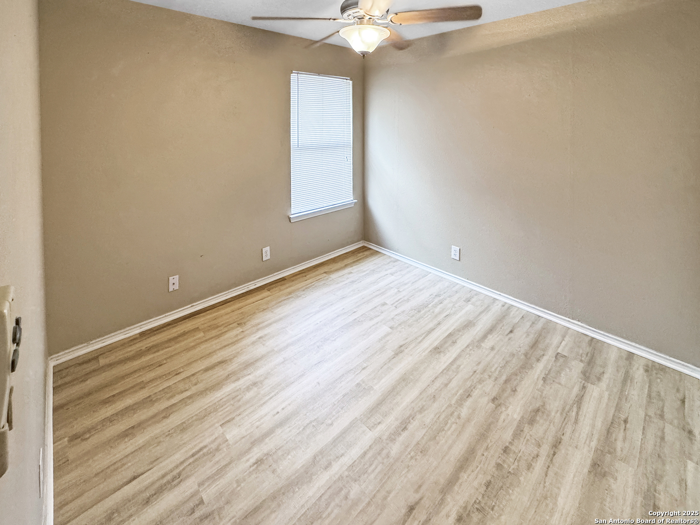 312 Hummingbird Drive New Braunfels, TX 78130 - Photo 16 of 20