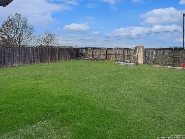 $1,650 | 312 Hummingbird Drive, New Braunfels, TX 78130