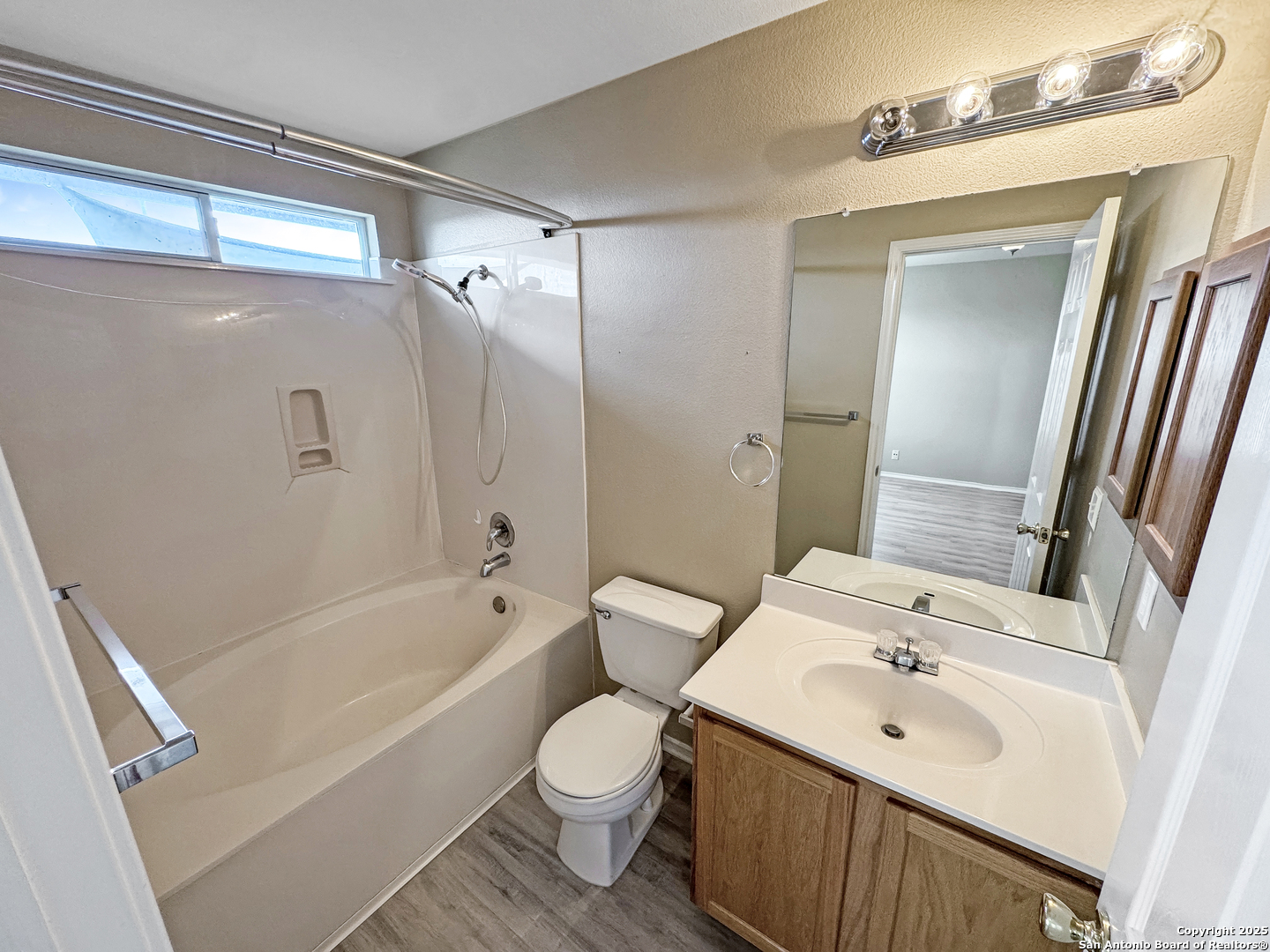 312 Hummingbird Drive New Braunfels, TX 78130 - Photo 8 of 20 a bathroom with a sink toilet and shower