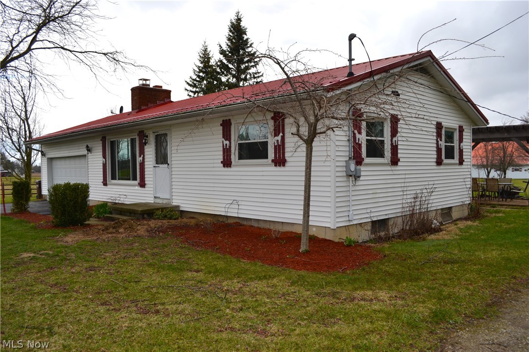 45620 Stewart Road Sullivan, OH 44880 - Photo 3 of 49