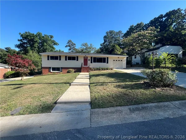 $1,945 | 1905 Mc Pherson Road, Fayetteville, NC 28303