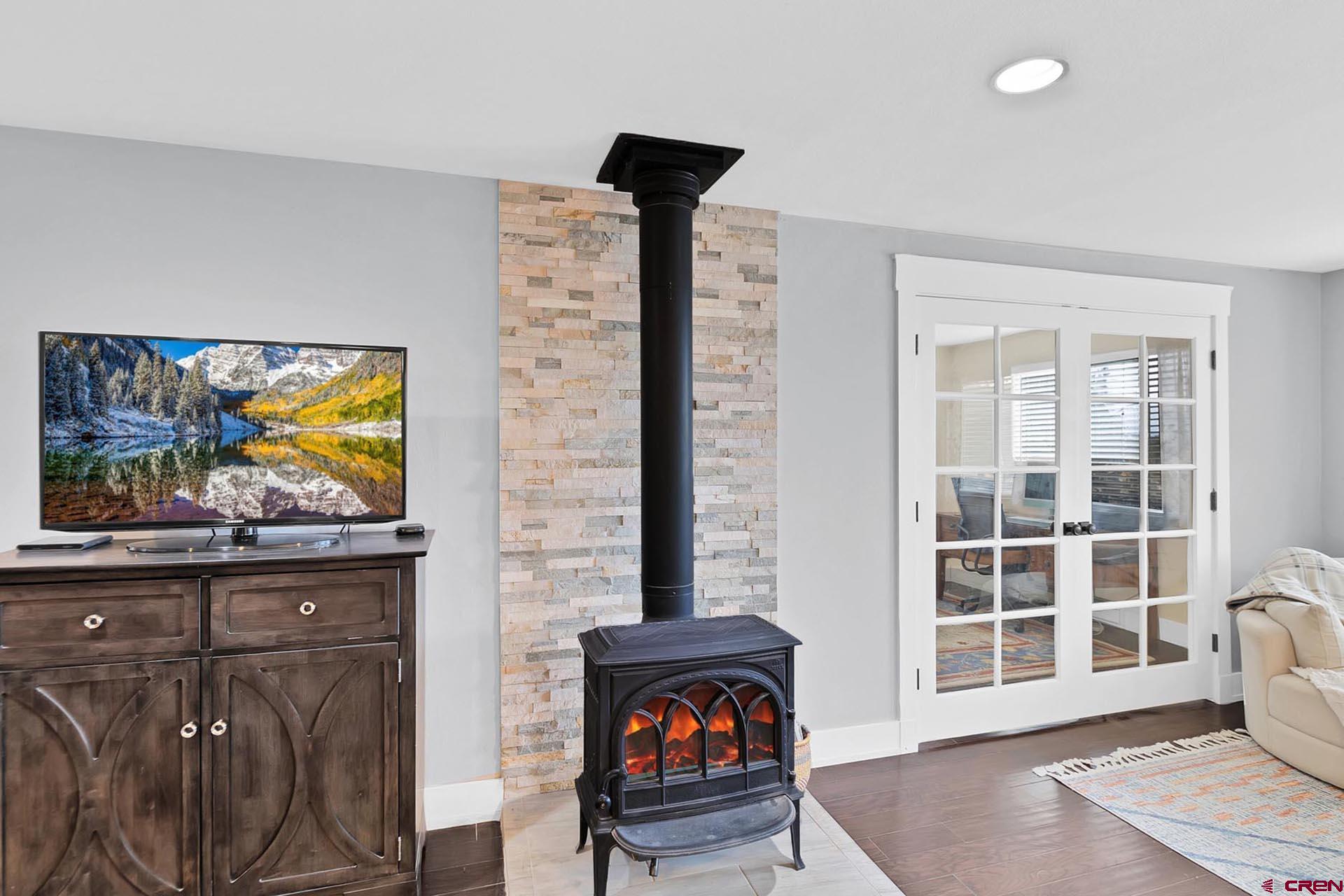 18076 Hanson Road Cedaredge, CO 81413 - Photo 7 of 44