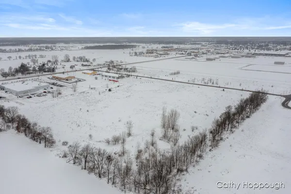 $580,000 | 3615 South State Road, Ionia, MI 48846